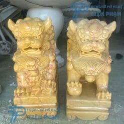 Tượng Kỳ Lân đá nhỏ tại xưởng