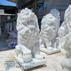 Tượng Sư Tử đá Trắng dáng ngồi