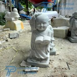 Tượng Chú Tiểu ngây thơ bằng đá