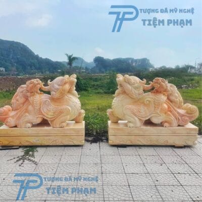 Cặp Tượng Tỳ Hưu Đá Vàng