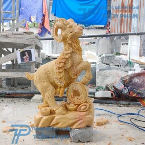 Nếu bạn đang tìm kiếm một món đồ trang trí đặc sắc, tượng Dê đá Vàng từ Điêu Khắc Đá Mỹ Nghệ Non Nước Đà Nẵng là sự lựa chọn không thể bỏ qua. Để biết thêm, vui lòng liên hệ hotline/zalo: 0774444005.