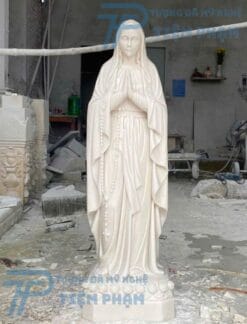 Tượng Đức Mẹ Chắp Tay bằng đá cẩm thạch
