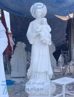 Tượng Đức Mẹ La Vang đá trắng mịn