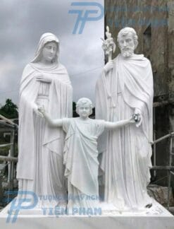 Tượng Gia Đình Thánh Gia bằng đá trắng cẩm thạch