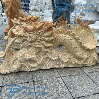 Điêu Khắc Đá Mỹ Nghệ Non Nước Đà Nẵng cung cấp tượng rồng bằng đá cà rốt vàng nghệ thuật, độc đáo. Liên hệ hotline/zalo 0774444005 để được hỗ trợ tư vấn chi tiết.