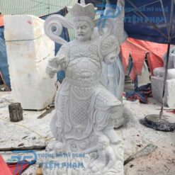 Tượng Tứ Đại Thiên Vương bằng đá đẹp tại xưởng