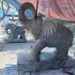 Tượng Voi Đá Tự Nhiên Đẹp Nguyên Khối tại Đà Nẵng