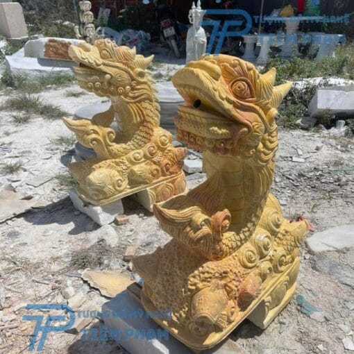 Tượng Cá Chép Hóa Rồng đá tại Điêu Khắc Đá Mỹ Nghệ Non Nước Đà Nẵng sẽ là một điểm nhấn ấn tượng trong không gian nhà bạn. Liên hệ hotline/zalo: 0774444005 để được tư vấn chi tiết.