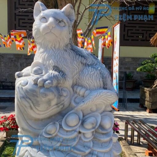 Tìm kiếm tượng con Mèo bằng đá tự nhiên độc đáo? Hãy đến ngay Điêu Khắc Đá Mỹ Nghệ Non Nước Đà Nẵng. Gọi hotline/zalo: 0774444005 để nhận tư vấn chi tiết.