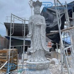 Tượng Địa Tạng Vương Bồ Tát bằng đá trắng cẩm thạch tự nhiên tại Đà Nẵng, liên hệ ngay 0774444005 để được tư vấn miễn phí.