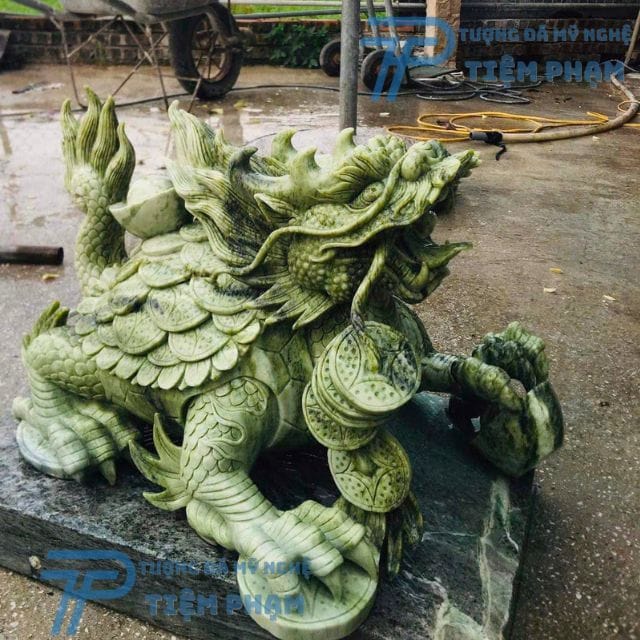 tượng Long Quy bằng đá hóa giải sát khí mạnh mẽ