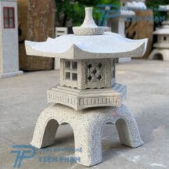 Đèn Đá Sân Vườn Kiểu Nhật Bản