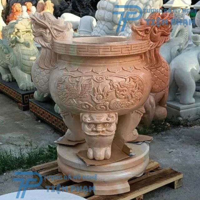 Nơi bán Lư Hương đá Quảng Ninh chất lượng, đẹp Cận cảnh lư hương đá khắc hoa văn rồng phượng ở Quảng Ninh