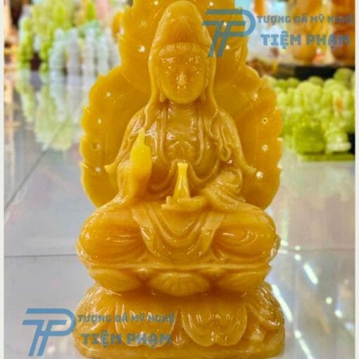Tượng Phật Quan Âm Đá để xe ô tô