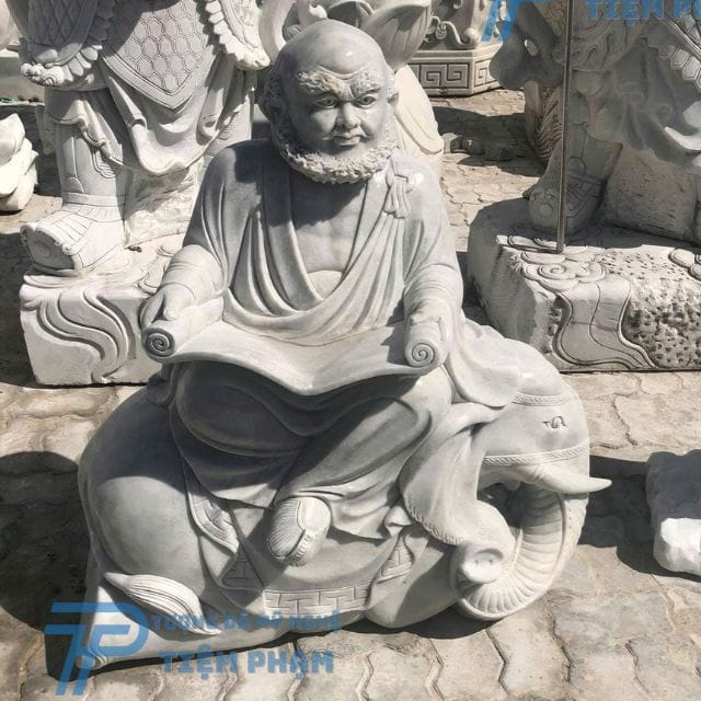 Kỵ Tượng La Hán là ai - Hình ảnh ngài cưỡi voi bằng đá cẩm thạch