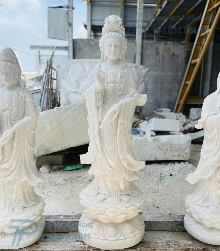 Điểm bán tượng Phật Quan Âm bằng đá tại TP HCM uy tín số 1 Tượng phật Quan Âm bằng đá trắng tự nhiên