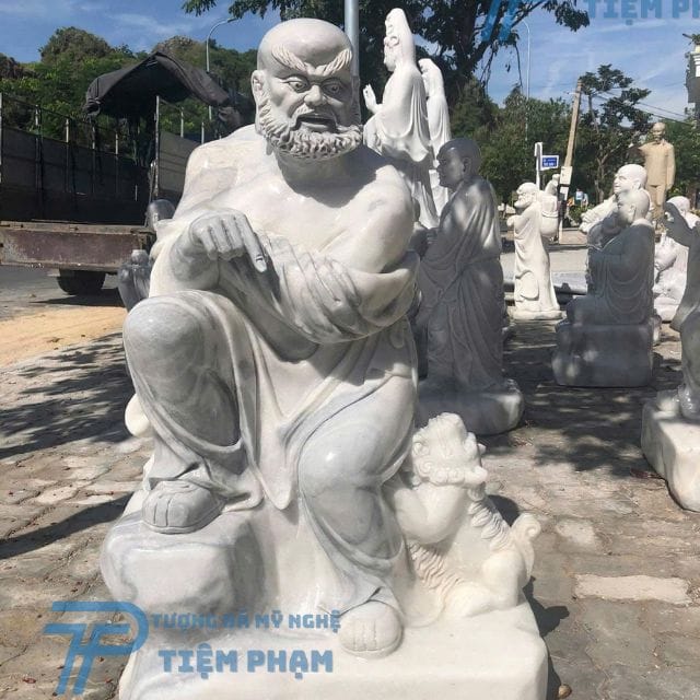 Tượng Tiếu Sư La Hán bằng đá tự nhiên tinh xảo 